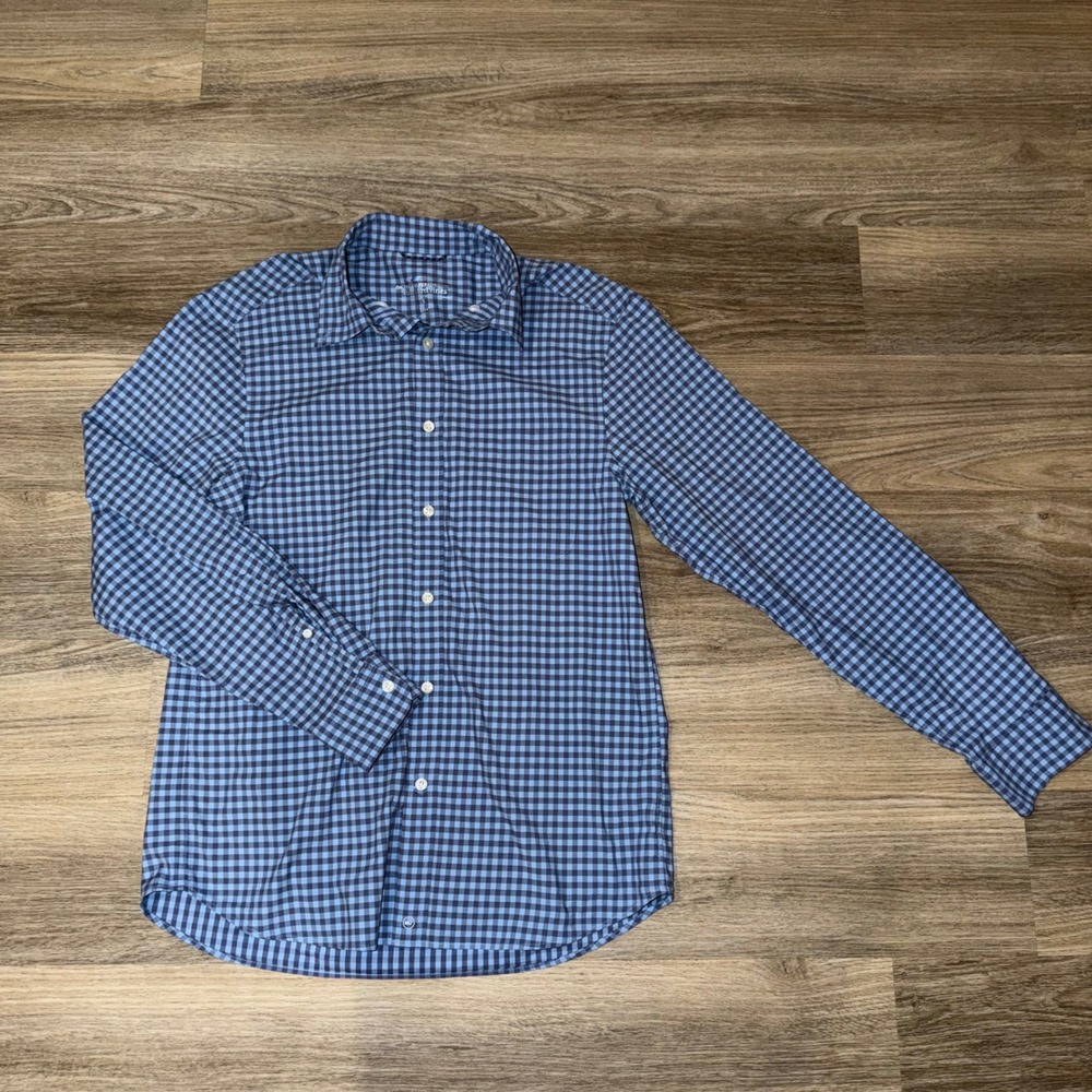 Vineyard Vines Blue and White Gingham Button-Down Shirt